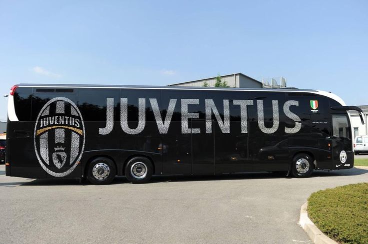 92e8daac6655bfa48957f9a4712d4810--juventus-team-the-bus.jpg